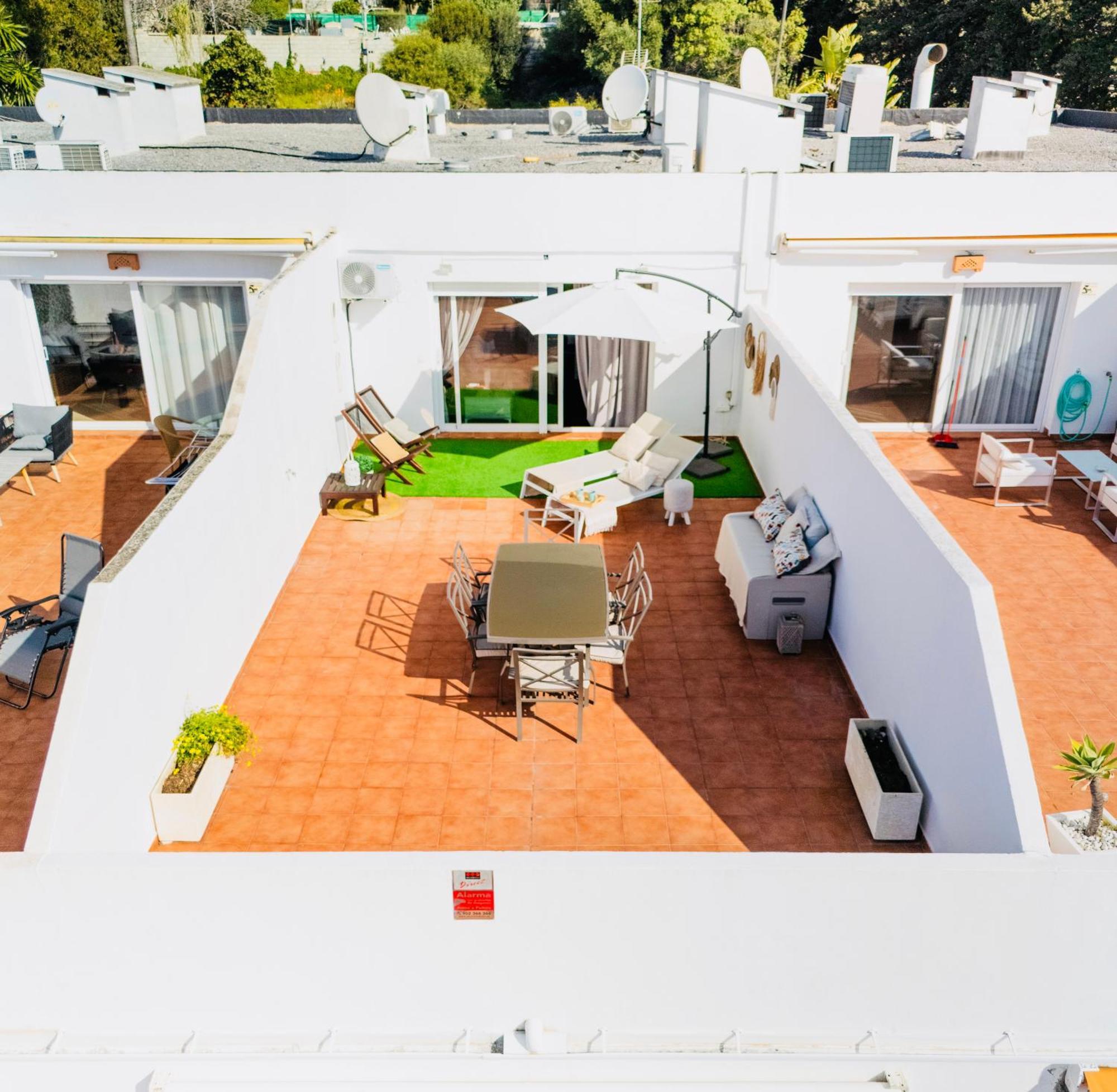 Frente A La Playa Apartamento Boutique En Marbella Luaran gambar