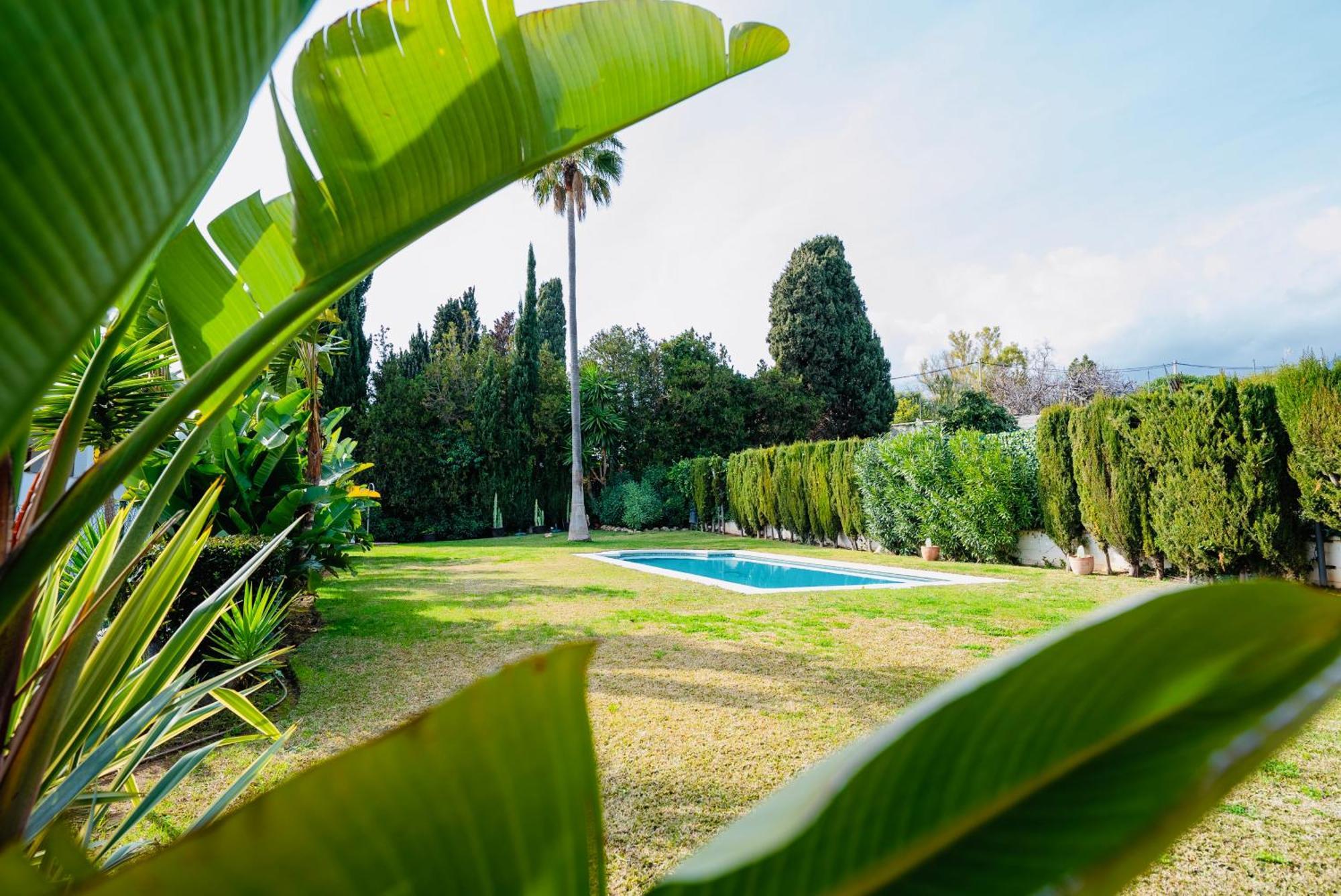 Frente A La Playa Apartamento Boutique En Marbella Luaran gambar